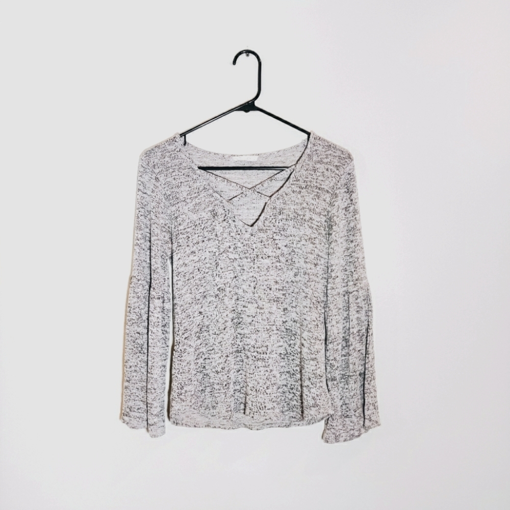 ⭐Olivia Rae | Women's V-Neck Sweater Grey